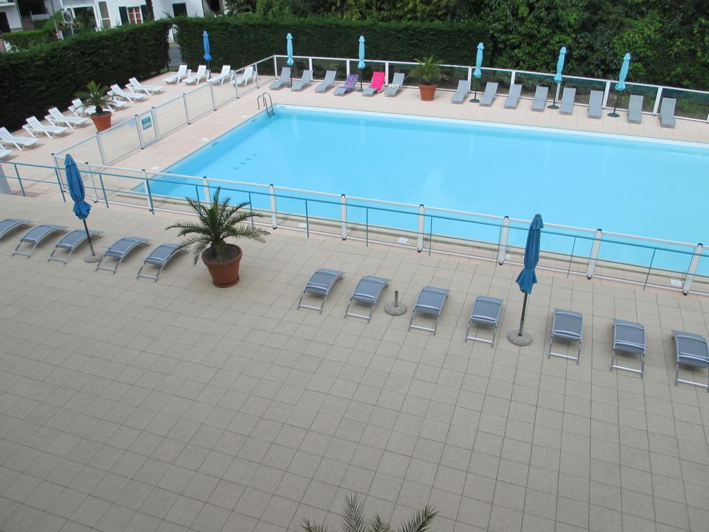 Appartement Golf Et Nivelle Avec Piscine Et Parking シブール 部屋 写真